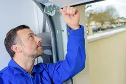 Bronx State Garage Door Repair Service Bronx, NY 347-767-2344 Bronx State Garage Door Repair Service Bronx, NY 347-767-2344 - repair-side